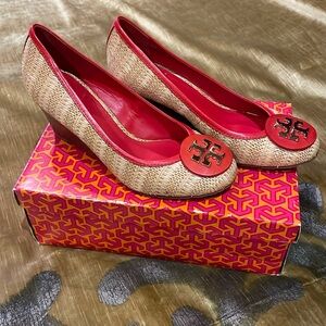 Tory Burch woman show